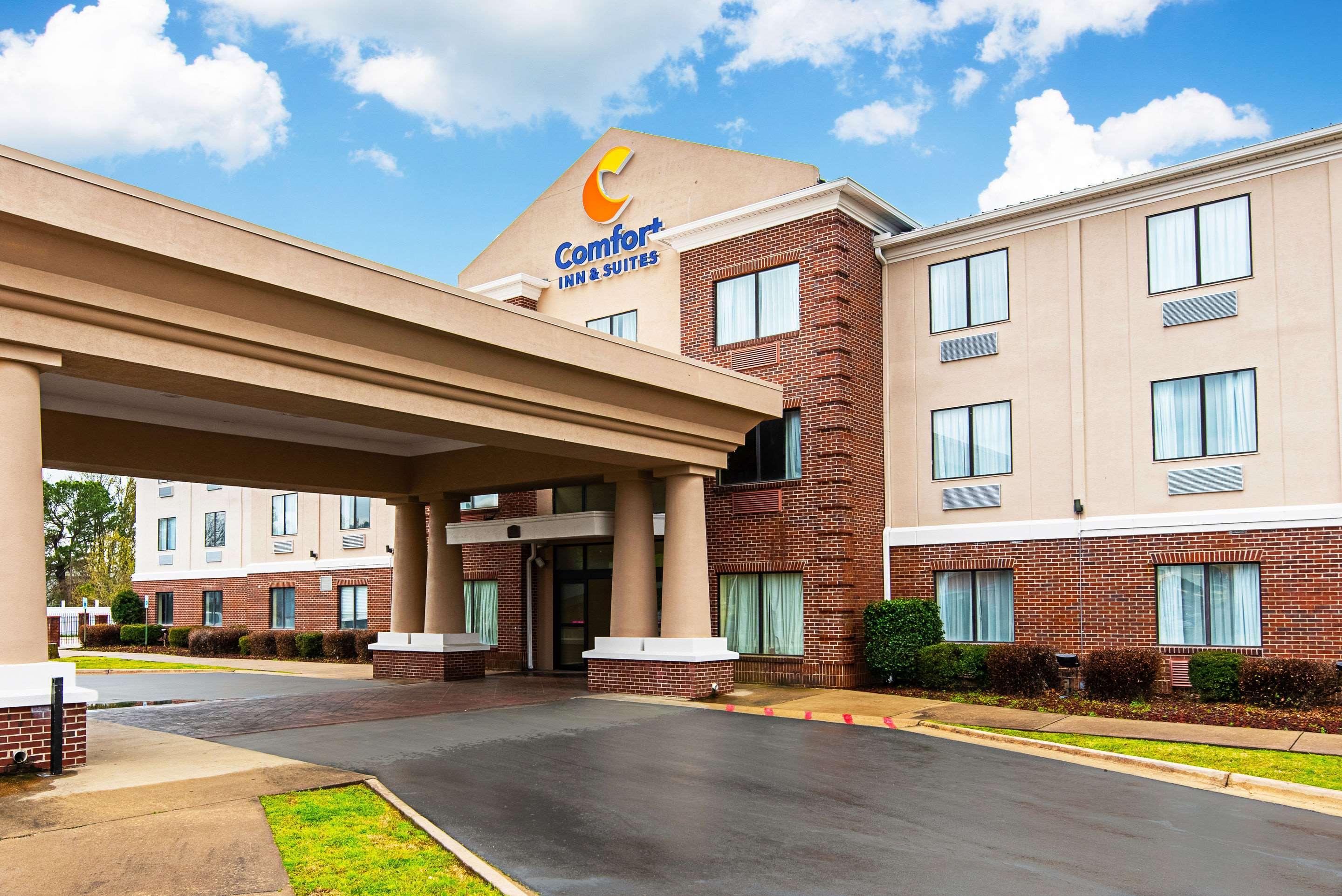 Comfort Inn & Suites Pine Bluff Exterior foto